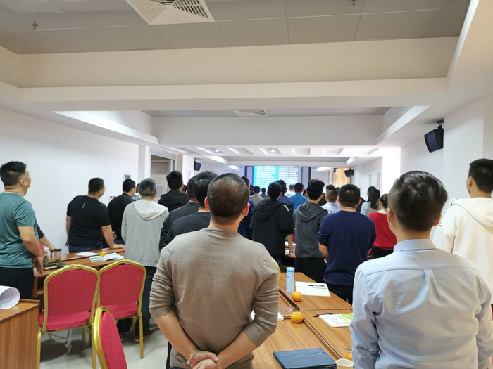 劉祖軻為綠銀農(nóng)化進(jìn)行營(yíng)銷實(shí)戰(zhàn)特訓(xùn)2